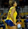 Com caras novas, mescladas com campeãs como Jaqueline e Fernanda Garay, Seleção Brasileira sofre para vencer Peru na estreia do Pan. Terra mostra reações e ângulos diferentes da partida  Foto: Eduardo Palacio / Terra