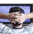 Não adianta nada ficar sentado no sofá, de braços cruzados, esperando que as oportunidades caiam do céu  Foto: iStock