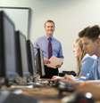 O espaço reúne opções de jogos, videoaulas, animações, simuladores e infográficos   Foto: iStock