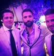 Os atores Brad Pitt e Luca Calvani posam com David Beckham durante a festa  Foto: @lucalvani / Instagram / Reprodução