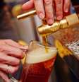 Praga é uma das melhores cidades da Europa para tomar uma boa cerveja  Foto: Prague City Tourism/Divulgação