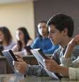 Segundo a pesquisa, 32% dos alunos não sabem qual profissão seguir quando completar o ciclo escolar  Foto: iStock