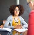 Cursos, palestras e intercâmbios podem ser boas opções para incrementar currículo  Foto: iStock