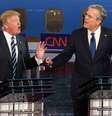 Donald Trump e Jeb Bush durante debate  Foto: Getty Images