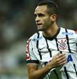 Renato Augusto é desejado pelo Schalke 04 para 2016  Foto: Reprodução