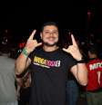 Raul Lemos (ex-Masterchef Brasil) foi curtir os shows do Rock in Rio no meio da galera da pista  Foto: Felipe Panfili e Marcello Sa Barretto  / AgNews