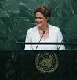 Dilma Rousseff é acusada de conhecer esquema de corrupção e se beneficiar com recursos para sua campanha   Foto: Getty Images