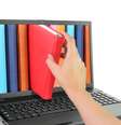 Publicação tem por objetivo ajudar os empreendedores a gerir e desenvolver seus negócios  Foto: Gts / Shutterstock