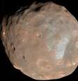 Phobos é um acumulado de de escombros que ficam unidos devido a uma capa externa de material mais sólido  Foto: NASA/Divulgação