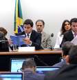 Conselho de Ética acompanha leitura do parecer do relator  Foto: Agência Brasil