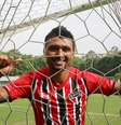 Kieza defendeu o Bahia na temporada 2015  Foto: Rubens Chiri/saopaulofc.net 