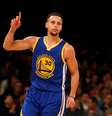 Curry, do Golden State Warriors, disputa a final da NBA contra o Cleveland Cavaliers  Foto: Getty Images 
