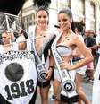  Como nos anos anteriores, o tradicional bloco de carnaval,que tem a atriz Leandra Leal como madrinha, arrastou mais de 1 milhão de foliões ao som de marchinhas e com samba no pé  Foto: Divulgação/Mf Models