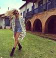 A blogueira Nati Vozza aposta no cardigã  Foto: Reprodução/Instagram / Vivo Mais Saudável