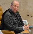 Para o ministro Celso de Mello, a licença médica não é suficiente para paralisar o processo  Foto: Agência Brasil