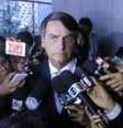 Ativistas de direitos humanos repudiaram menção feita por Jair Bolsonaro, na votação na Câmara, ao torturador coronel Ustra  Foto: Divulgação/BBC Brasil / BBC News Brasil