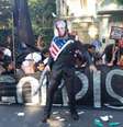 Em protesto contra o processo de afastamento da presidenta Dilma, manifestantes acusam Temer de ser o articulador do golpe   Foto: Agência Brasil
