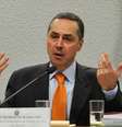 Luís Roberto Barroso, do STF, condenou a interferência excessiva do Poder Judiciário na política  Foto: Wikimedia / O Financista