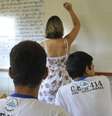 Os dados do Enem por escola evidenciam a desigualdade entre escolas que atendem estudantes de níveis socioeconômicos altos e baixos  Foto: Agência Brasil