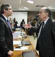 Lindbergh Farias e Aloysio Nunes na reunião da Comissão Processante do Impeachment  Foto: Geraldo Magela/Agência Senado