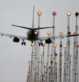 Avião pousa no aeroporto internacional de Guarulhos, em São Paulo  Foto: Valter Campanato/Agência Brasil