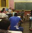 Atualmente, 2,3 milhões, o equivalente a um terço do total de 8,3 milhões de estudantes do ensino médio, estão matriculados no noturno  Foto: Agência Brasil