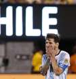 Messi ficou bastante chateado pela derrota na final da Copa América Centenário para o Chile  Foto: EFE
