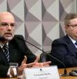 O chefe adjunto do Departamento Econômico do Banco Central, Fernando Rocha, e o relator da Comissão do Impeachment, Antonio Anastasia   Foto: Agência Brasil