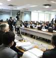 Presidente afastada quer convencer senadores a votar contra cassação com proposta de plebiscito  Foto: Geraldo Magela/Agência Senado