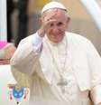 Papa Francisco criou grupo que vai estudar a inclusão de mulheres presidindo algumas cerimônias litúrgicas  Foto: Agência Brasil