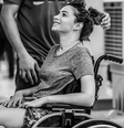 Quem convive com Laís hoje, sabe que ela encara a vida de uma forma bastante positiva, dando lições de otimismo por onde passa  Foto: Instagram / Reprodução
