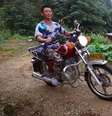Xiong Jigen é um dos muitos solteiros do vilarejo de Laoya  Foto: BBC Brasil