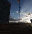 Mulher passa pelo Congresso Nacional, em Brasília, na terça-feira (30); imprensa estrangeira destaca problemas à frente no cenário pós-impeachment   Foto: Getty Images
