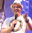 Wesley Safadão exige encontrar arroz, feijão tropeiro, farofa e carne assada em seu camarim em quantidade suficiente para cinco pessoas. Sertanejos também fazem exigências curiosas a contratantes  Foto: Instagram, Wesley Safadão / PurePeople