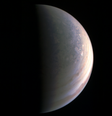 A sonda tirou essa foto do polo norte a uma distância de 195 mil quilômetros  Foto:  NASA/JPL-CALTECH/SWRI/MSSS