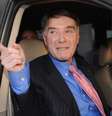 Eike Batista deixa Palácio do Planalto após encontro com o então presidente Lula em 2010; empresário diz ter feito doações ilegais ao PT a pedido de ex-ministro da Fazenda  Foto: Agência Brasil