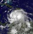 A força dos ventos do Matthew poderá chegar à velocidade de 250 quilômetros por hora na costa norte-americana - Imagem do National Oceanic and Atmospheric Administration (NOAA)   Foto: Agência Brasil