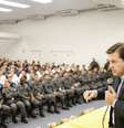 Geraldo Julio quando empossou 321 novos guardas municipais do Recife  Foto: Andréa Rêgo Barros/ PCR / Agência Brasil