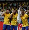 Neymar comemora seu gol  Foto: Gazeta Press