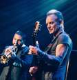 Concerto de Sting reabriu a casa de shows um ano após os atentados na França  Foto: EFE