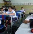 Inaugurado em 2000 e em perfeito estado, prédio abriga 203 alunos do quinto ao nono ano do ensino fundamental  Foto: Deutsche Welle