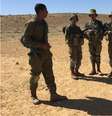 Para coronel da unidade, recrutar árabes é essencial para integração das comunidades  Foto: BBC News Brasil