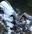 Mau tempo prejudicou trabalhos de resgate do avião que carregava o time da Chapecoense  Foto: LUIS BENAVIDES / BBCBrasil.com