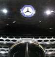 Imagem mostra logotipo da Mercedes Benz incorporado em carro.  Foto: Getty Images