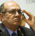 Ministro Gilmar Mendes disse que julgamento depende da liberação do voto do ministro Herman Benjamin, relator das ações no TSE  Foto: Agência Brasil