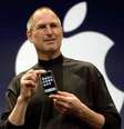 Steve Jobs anuncia o primeiro iPhone em janeiro de 2007  Foto: Getty Images / BBCBrasil.com