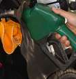 A gasolina teve forte influência nesse resultado ao passar de 0,76% para 2,05% , diz FGV  Foto: Agência Brasil