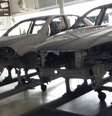 A General Motors não produziu nenhum automóvel na Venezuela em 2016   Foto: Tibisay Romero / BBC News Brasil