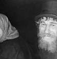 A família Lykv levava uma vida bastante primitiva e repleta de privações   Foto: Wikicommons / BBC News Brasil