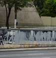 Mural do grafiteiro Eduardo Kobra, na Avenida 23 de Maio, foi pichado em protesto contra o apagamento de outras ilustrações  Foto: Agência Brasil
